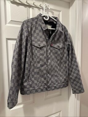LEVI’S Men’s Gray Checkered Retro Casual Trucker Jacket EUC Sz Med